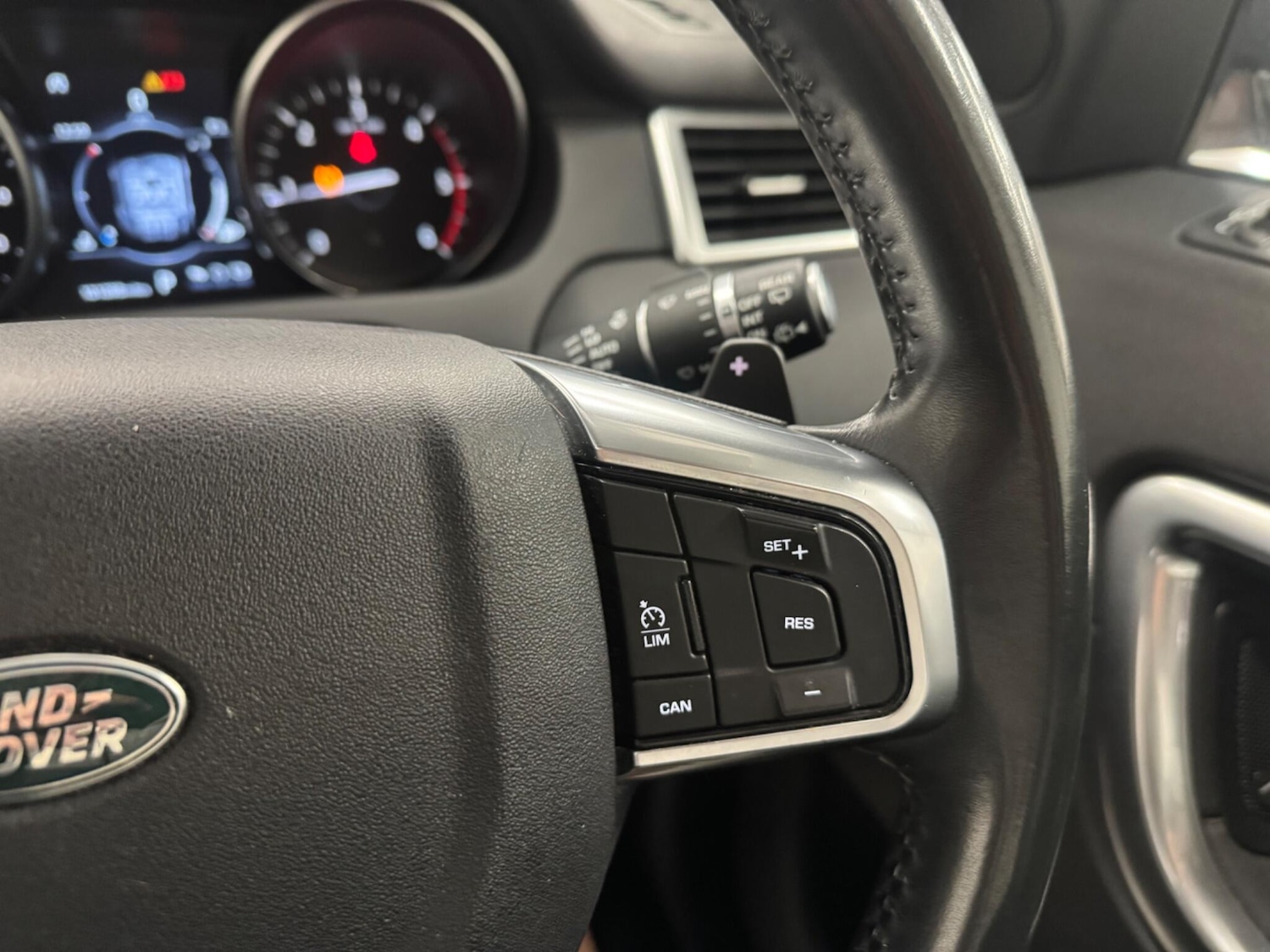 Used Land Rover Discovery Sport 2017 for sale - 76671714: Photo 29