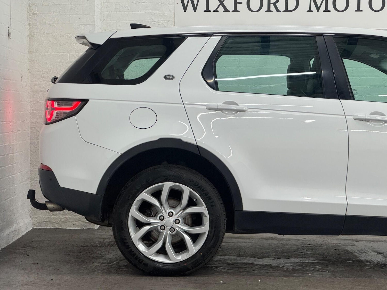 Used Land Rover Discovery Sport 2017 for sale - 76671714: Photo 36