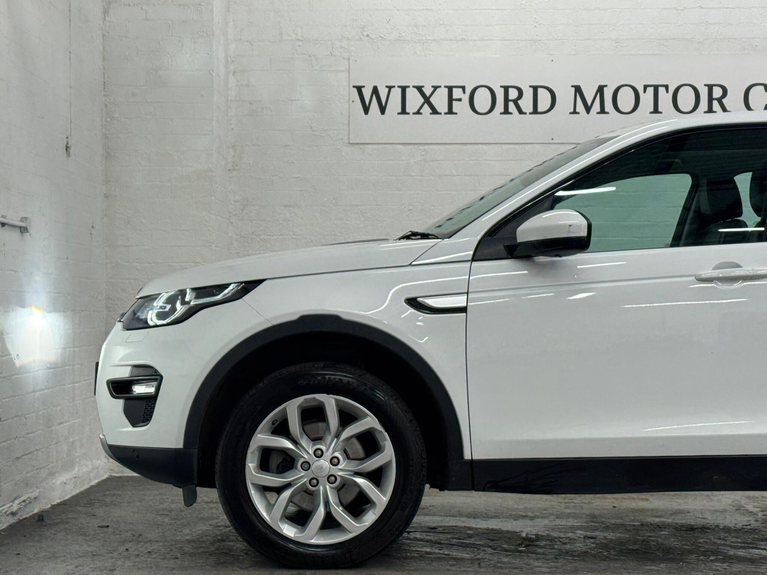 Used Land Rover Discovery Sport 2017 for sale - 76671714: Photo 38