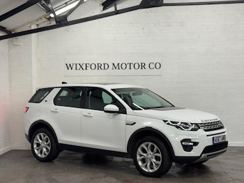 Used Land Rover Discovery Sport 2017 for sale - 76671714: Photo