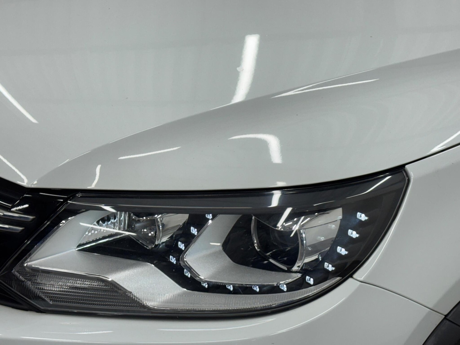 Used Volkswagen Tiguan 2015 for sale - 76276037: Photo 41