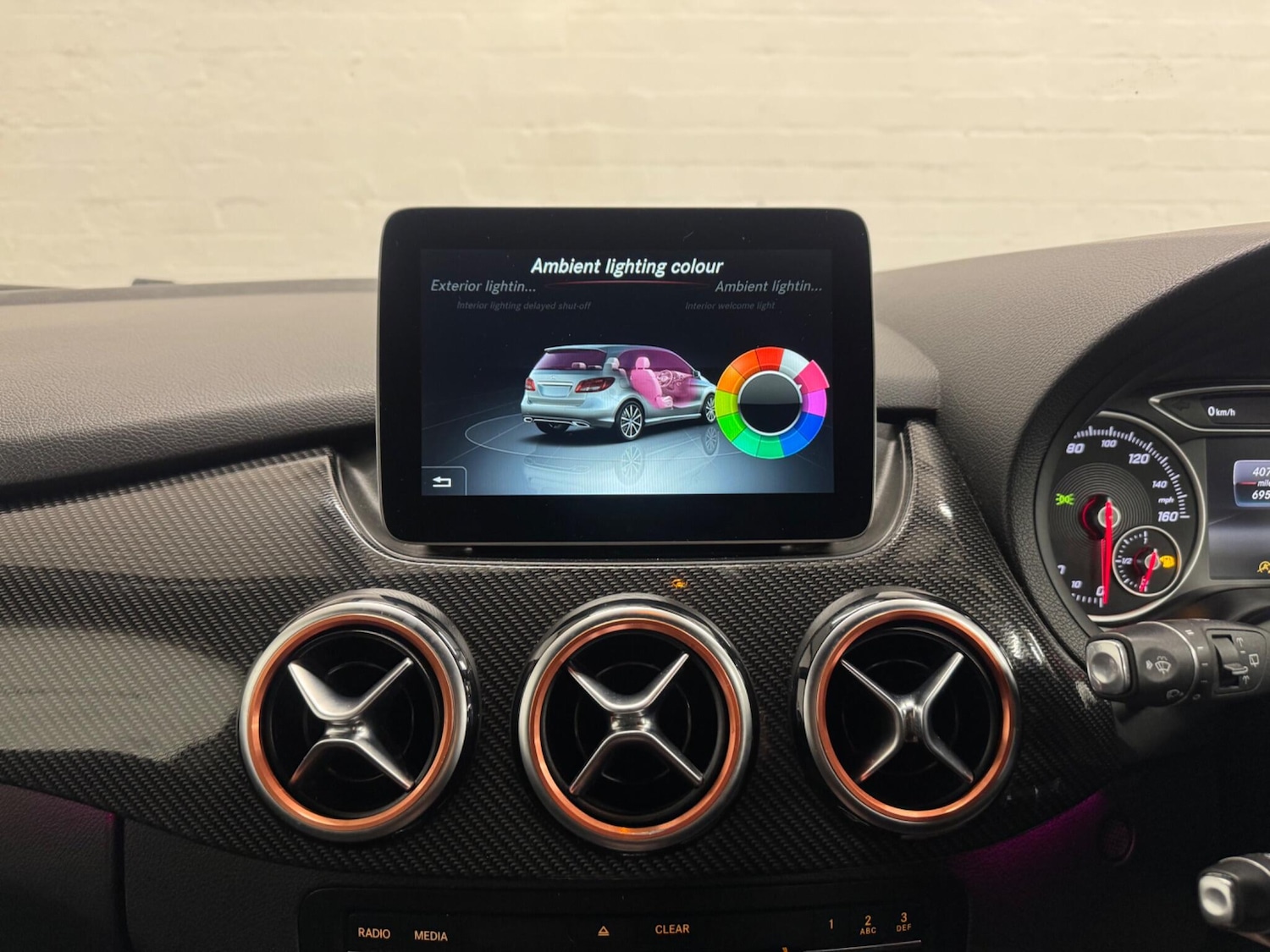 Used Mercedes-Benz B Class 2017 for sale - 76608228: Photo 20