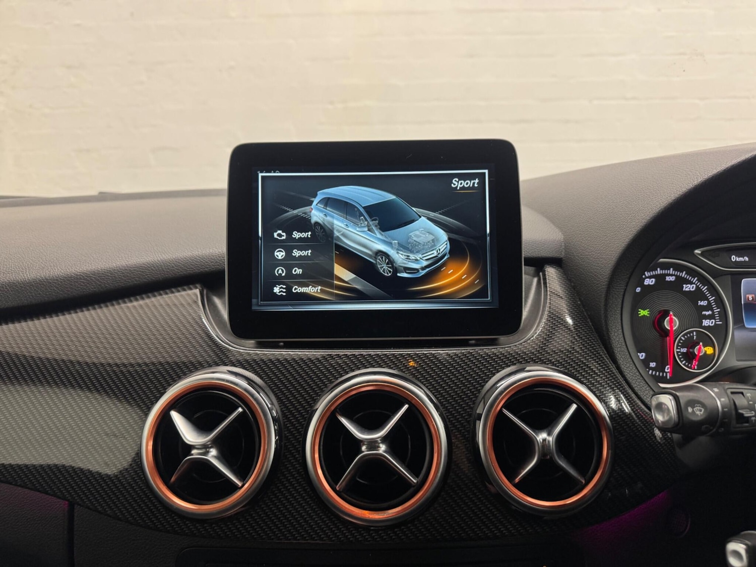 Used Mercedes-Benz B Class 2017 for sale - 76608228: Photo 23