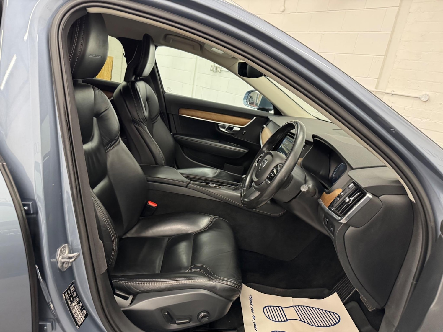 Used Volvo V90 2017 for sale - 76990238: Photo 12