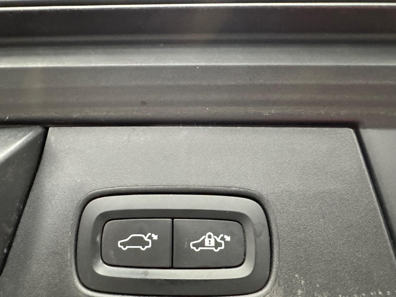 Used Volvo V90 2017 for sale - 76990238: Photo 19