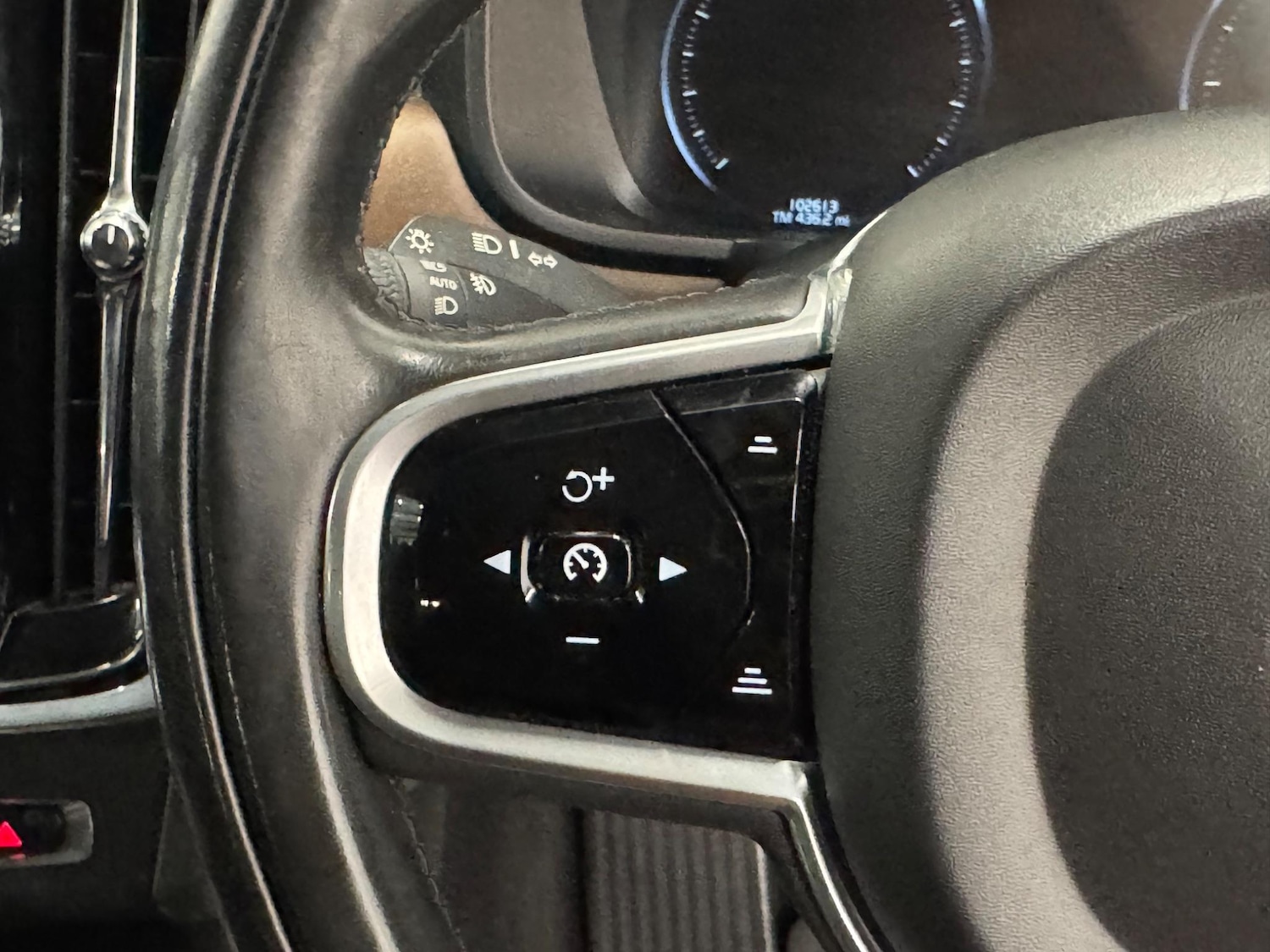 Used Volvo V90 2017 for sale - 76990238: Photo 23