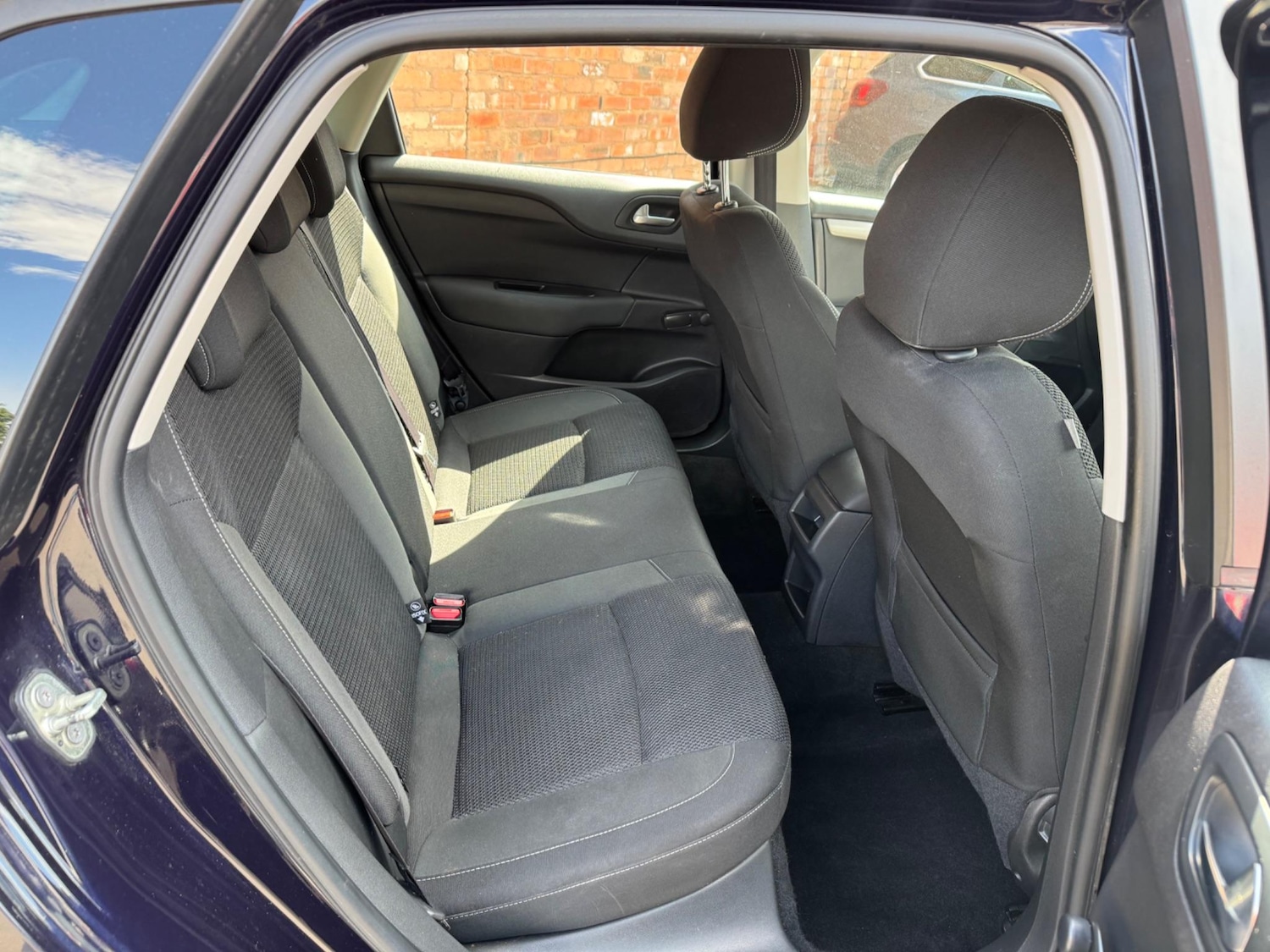 Used Citroen C4 2016 for sale - 76987828: Photo 14