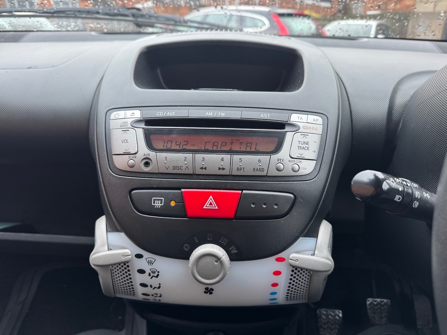 Used Toyota AYGO 2013 for sale - 77136367: Photo 14