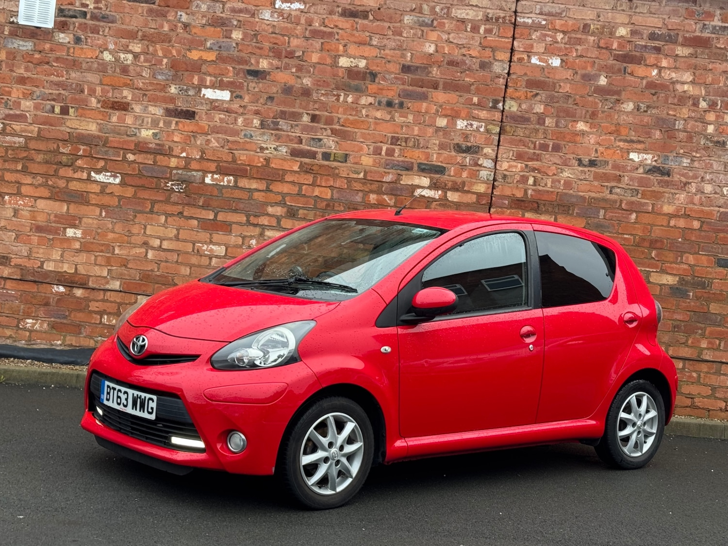 Used Toyota AYGO 2013 for sale - 77136367: Photo 7