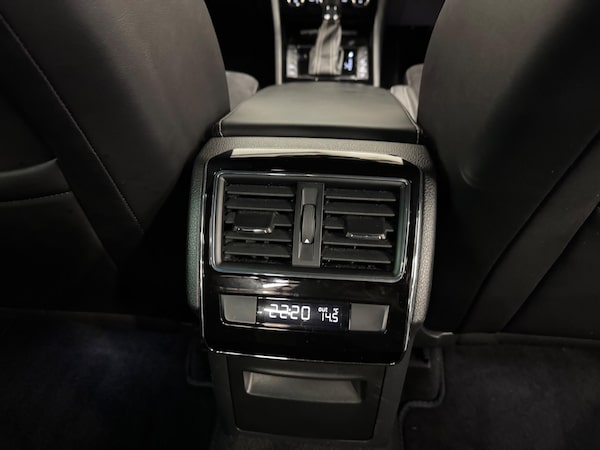 Used Skoda Superb 2019 for sale - 76276006: Photo 31
