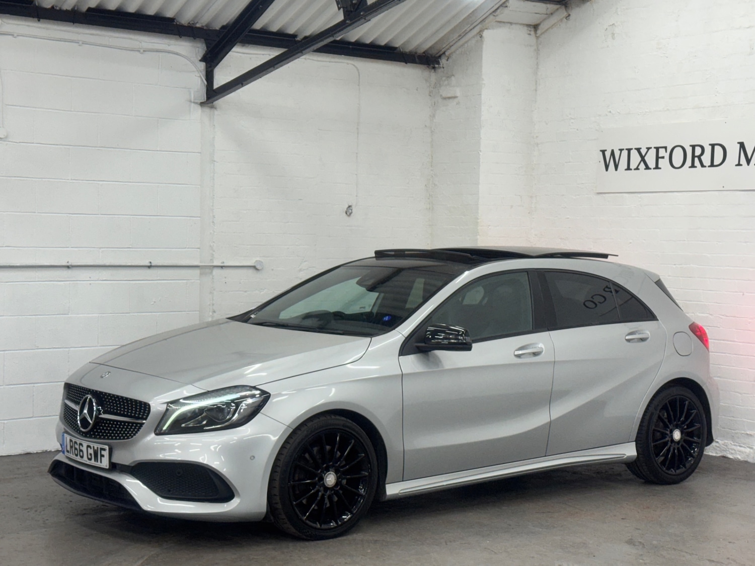 Used Mercedes-Benz A-Class 2016 for sale - 77159649: Photo 2