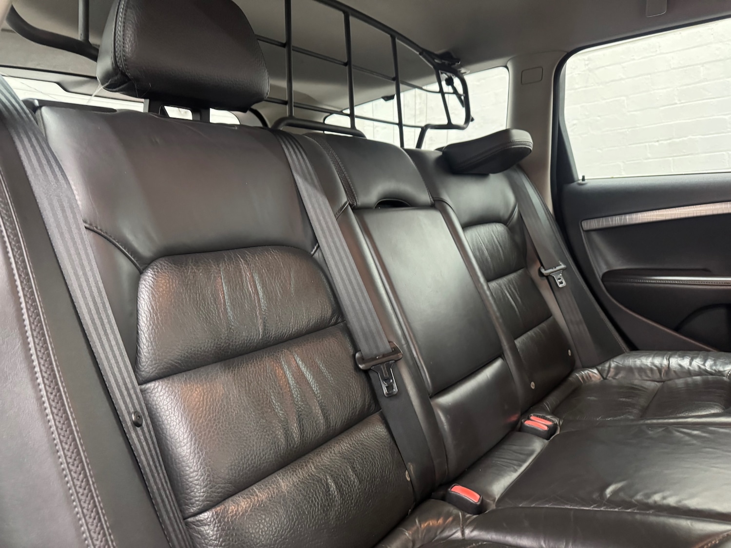 Used Volvo XC70 2012 for sale - 77136621: Photo 12