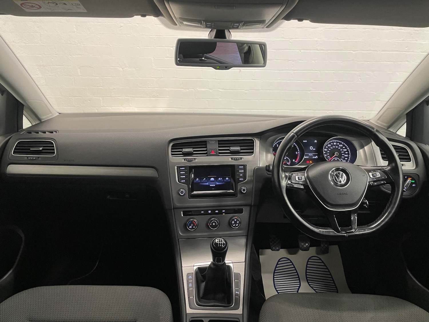 Used Volkswagen Golf 2015 for sale - 76276026: Photo 12
