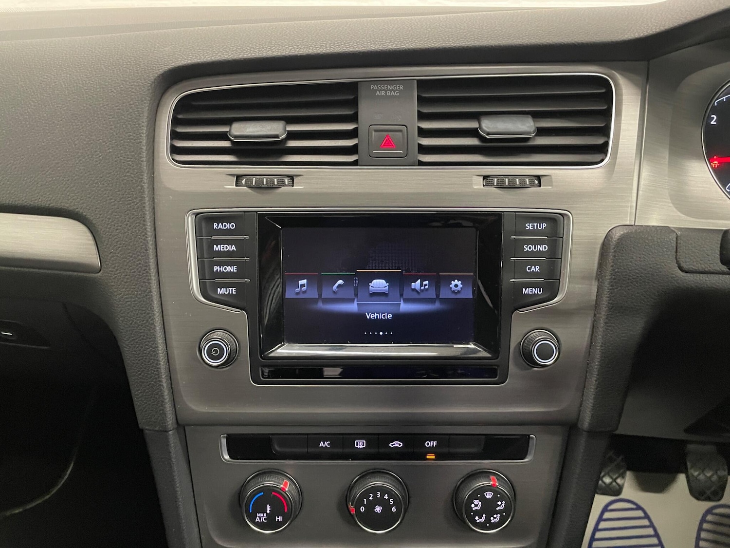Used Volkswagen Golf 2015 for sale - 76276026: Photo 19
