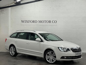 Used Skoda Superb 2013 for sale - 76608375: Photo