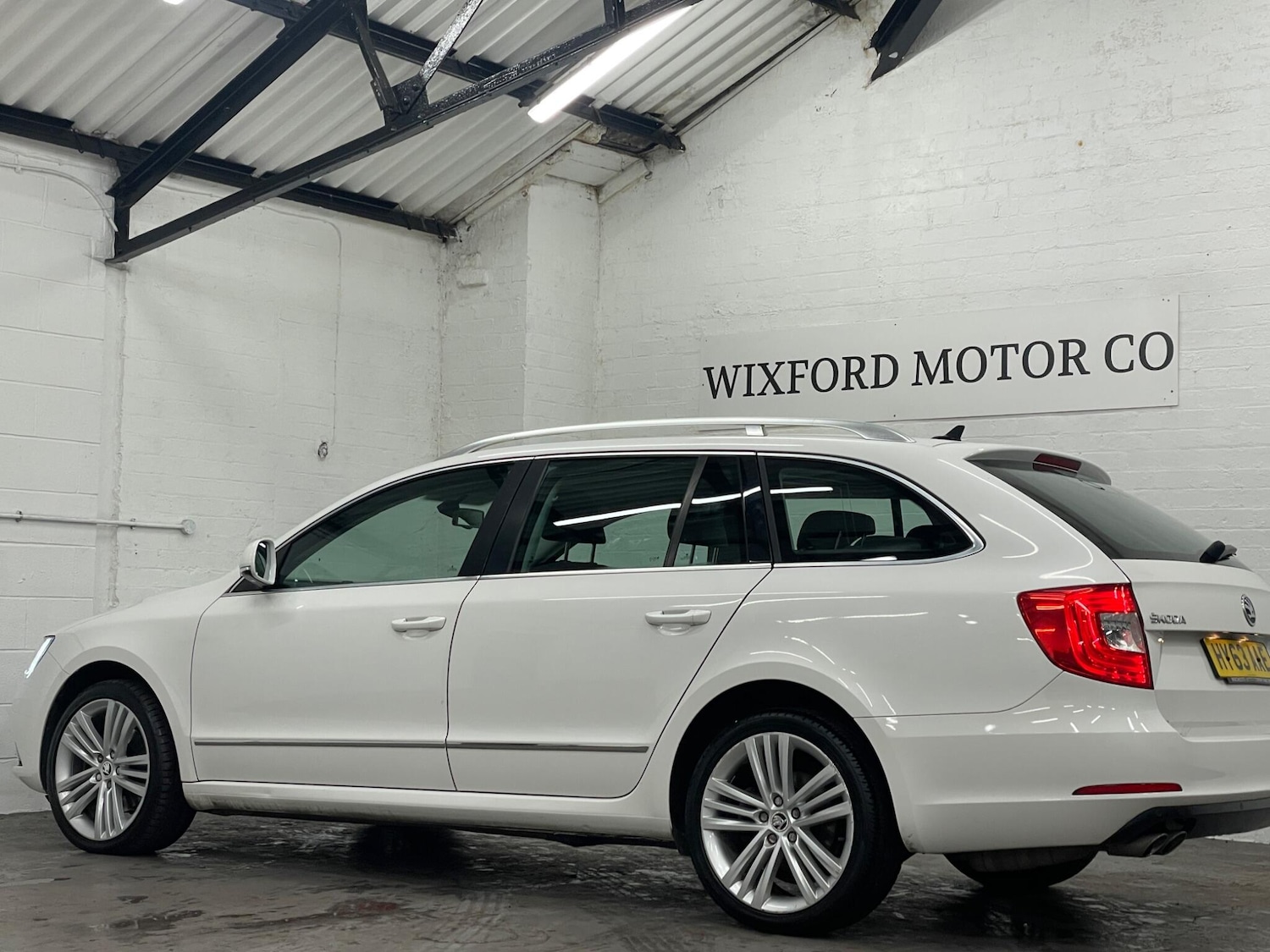 Used Skoda Superb for sale - 76608375: Photo 25