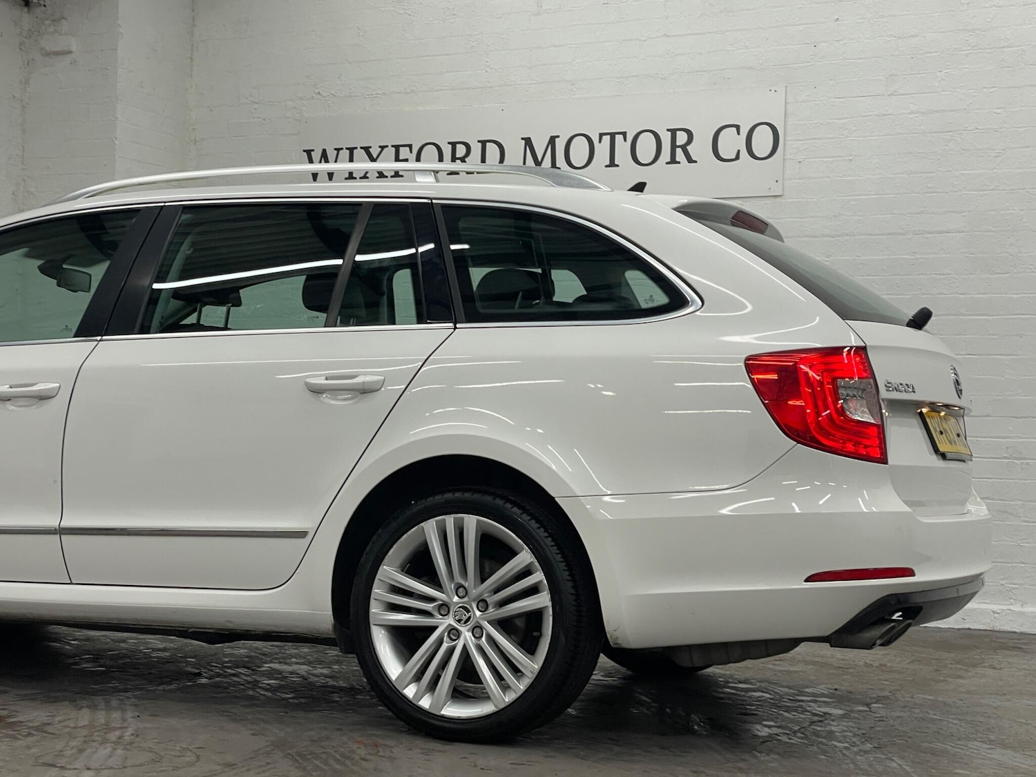 Used Skoda Superb for sale - 76608375: Photo 31