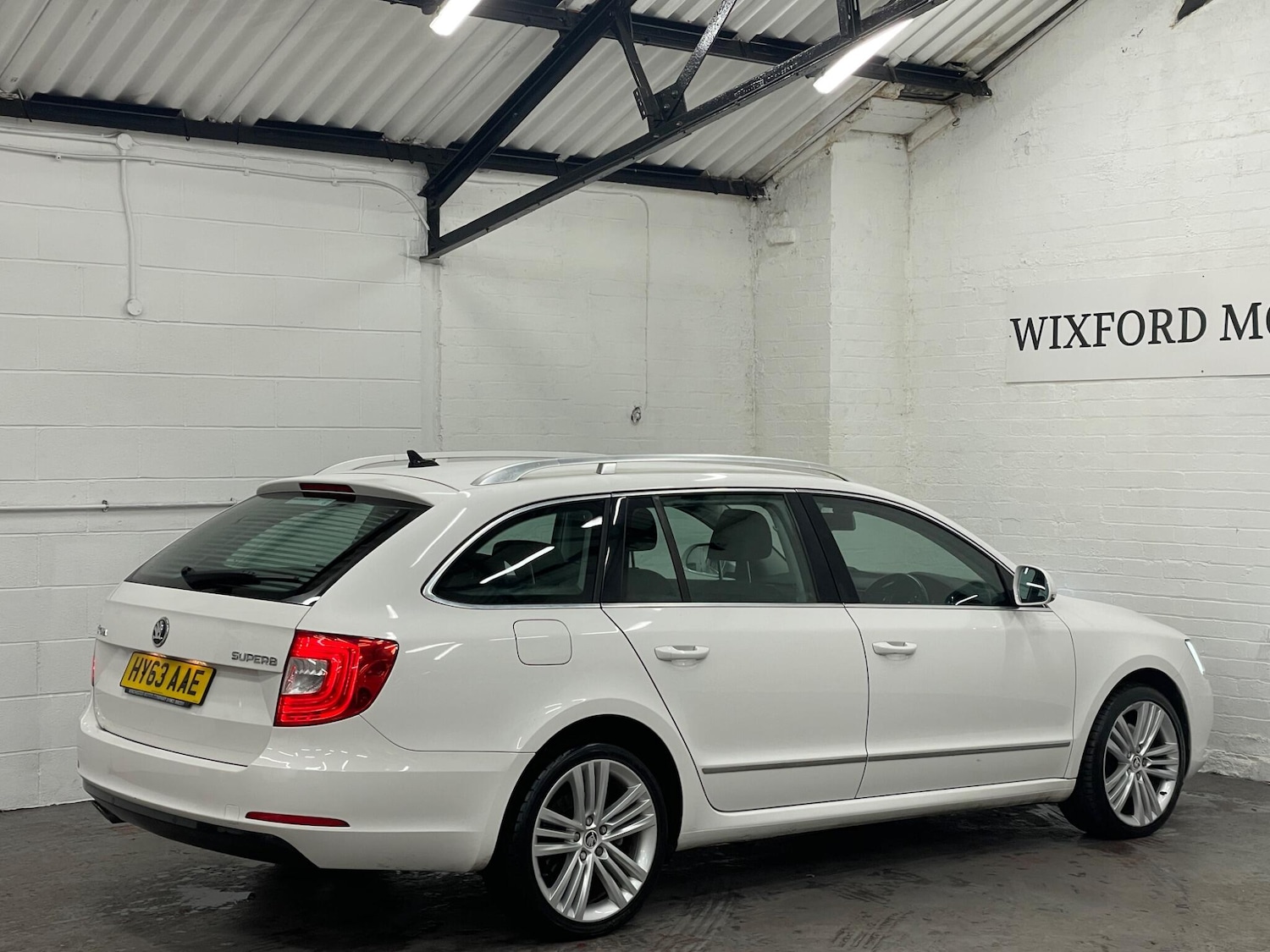 Used Skoda Superb for sale - 76608375: Photo 6