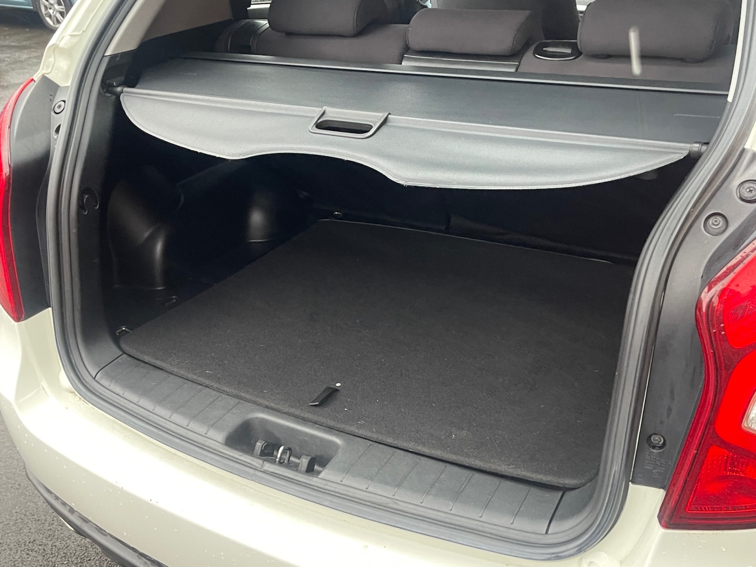 Used Ssangyong Korando 2015 for sale - 77167996: Photo 15