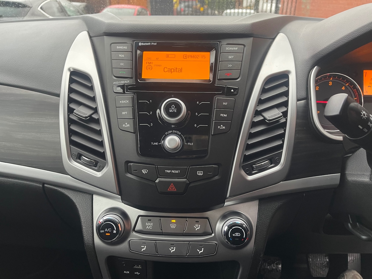 Used Ssangyong Korando 2015 for sale - 77167996: Photo 19