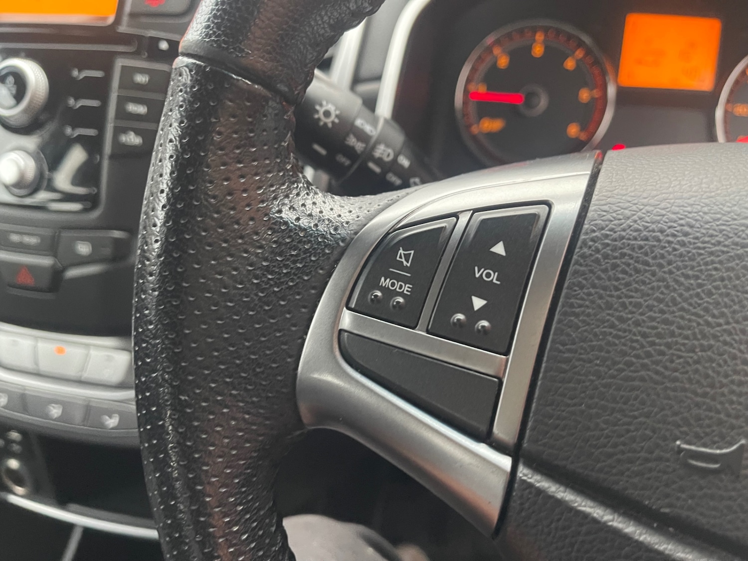 Used Ssangyong Korando 2015 for sale - 77167996: Photo 25