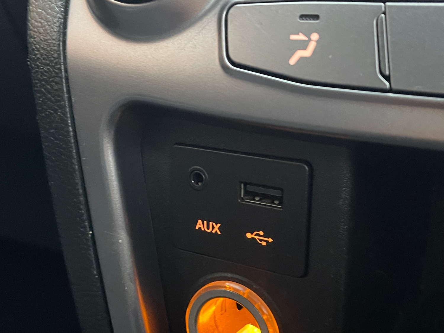 Used Ssangyong Korando 2015 for sale - 77167996: Photo 33