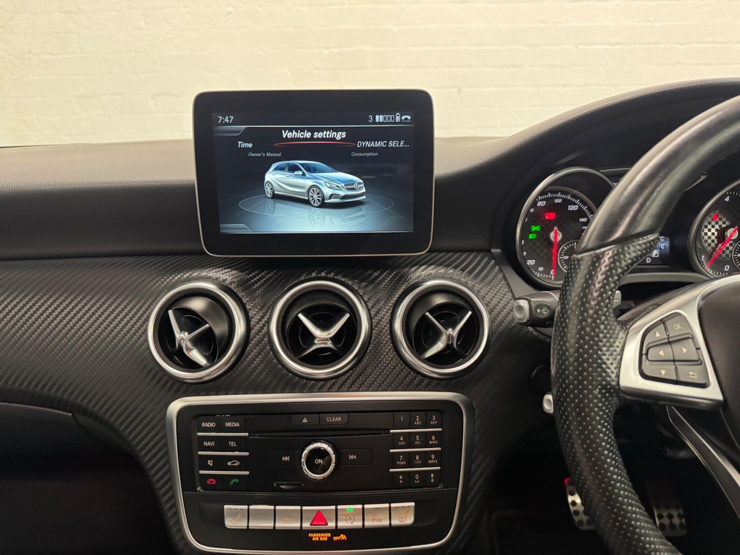 Used Mercedes-Benz A-Class 2016 for sale - 76988652: Photo 24