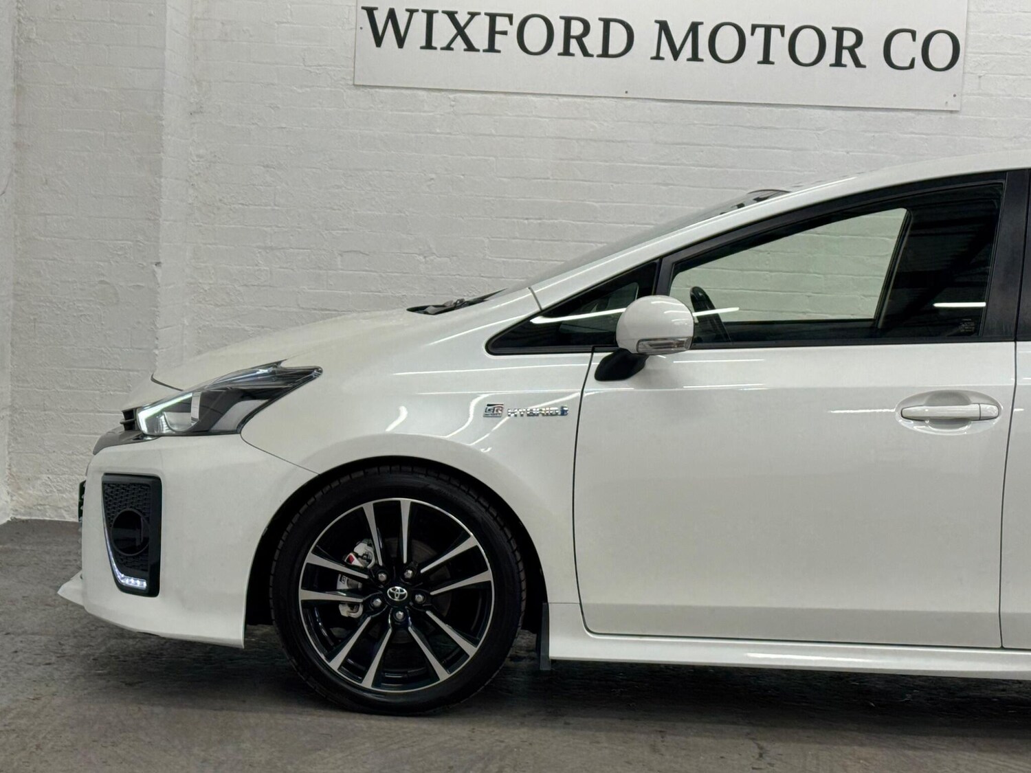 Used Toyota Prius+ for sale - 76606933: Photo 34