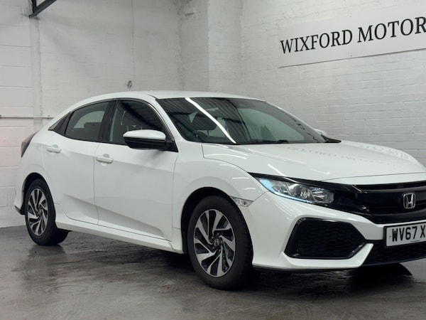 Used Honda Civic 2017 for sale - 76276018: Photo 26