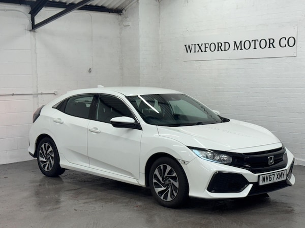 Used Honda Civic 2017 for sale - 76276018: Photo 4