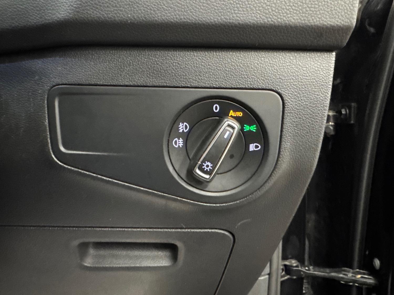 Used Volkswagen Tiguan 2017 for sale - 77136612: Photo 16