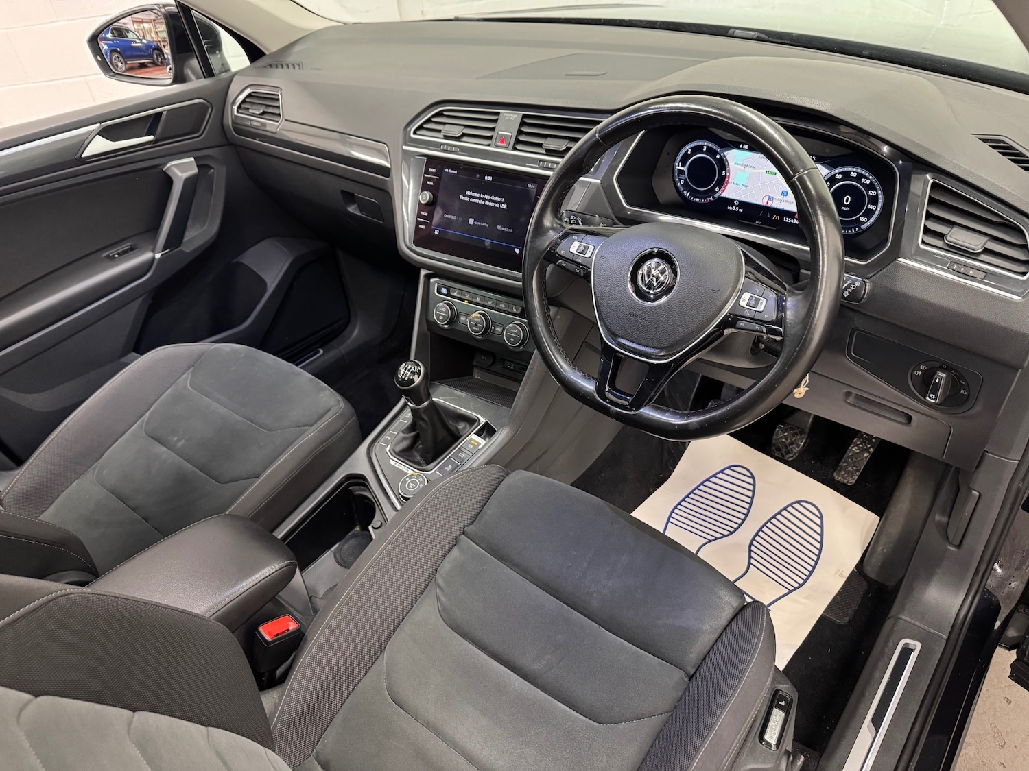 Used Volkswagen Tiguan 2017 for sale - 77136612: Photo 7