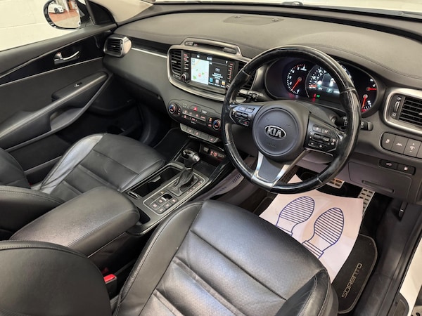 Used Kia Sorento 2016 for sale - 76276010: Photo 10