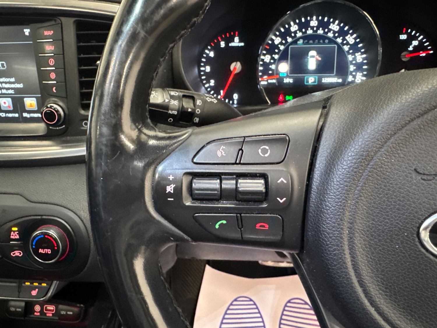 Used Kia Sorento 2016 for sale - 76276010: Photo 22