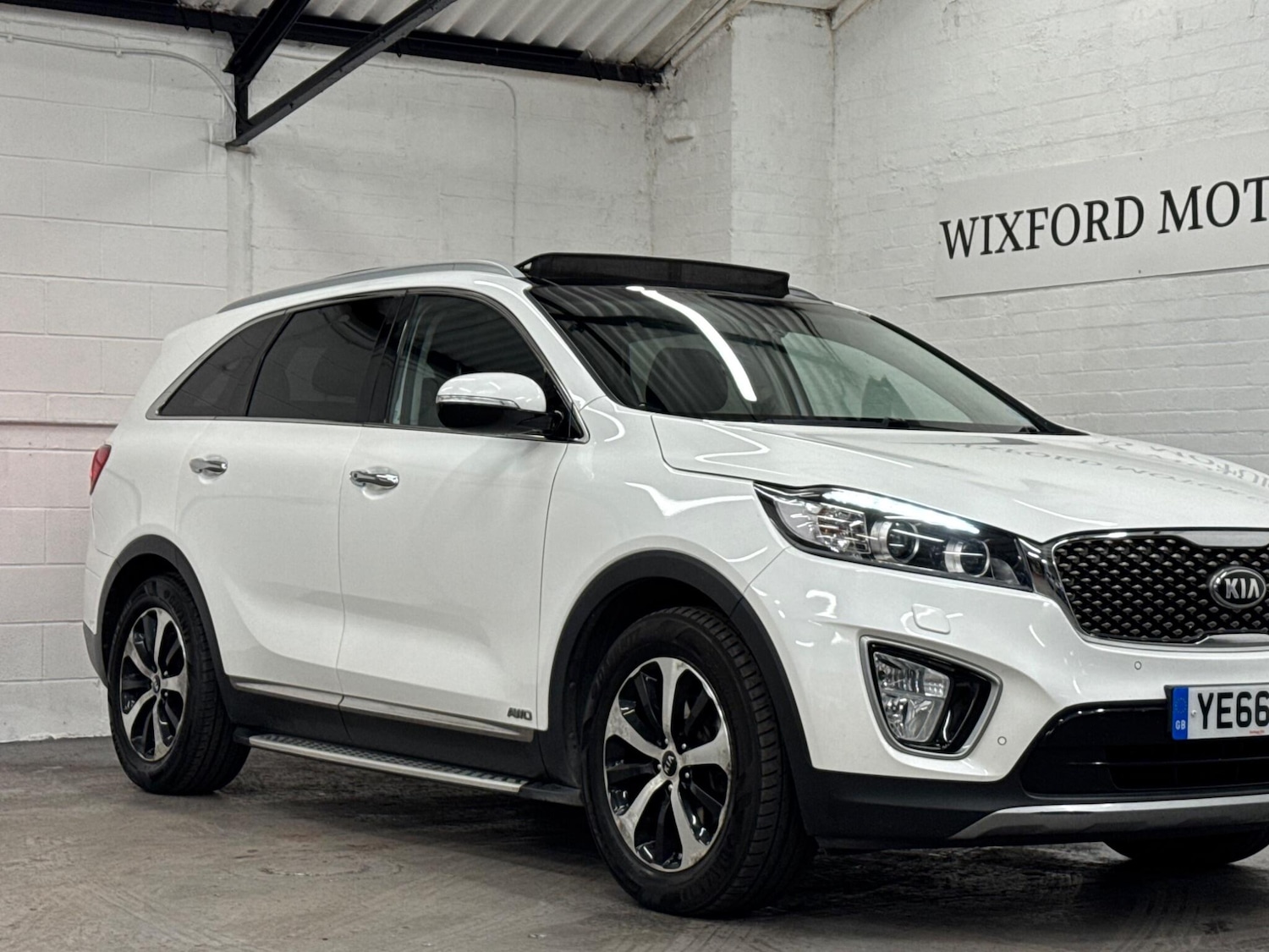 Used Kia Sorento 2016 for sale - 76276010: Photo 44