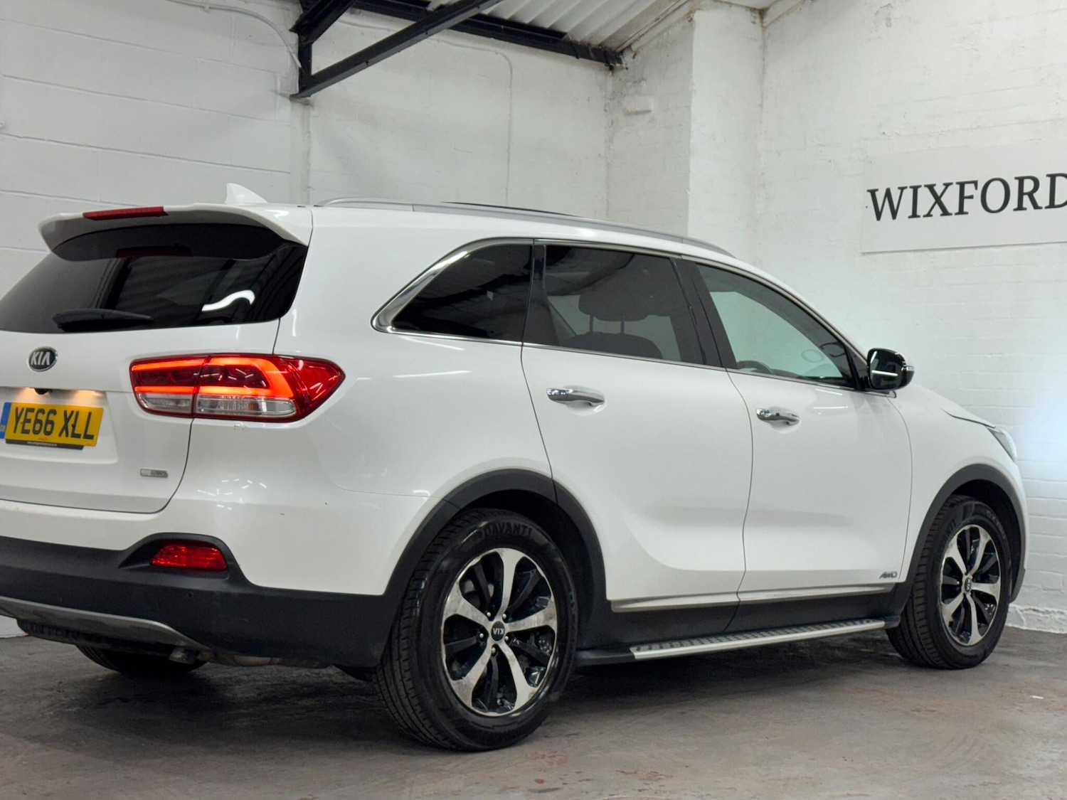 Used Kia Sorento 2016 for sale - 76276010: Photo 46