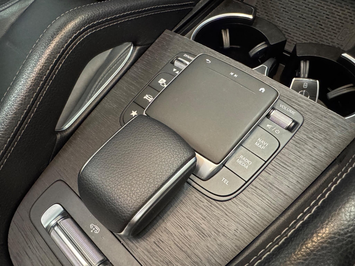 Used Mercedes-Benz GLE 2021 for sale - 76936337: Photo 27