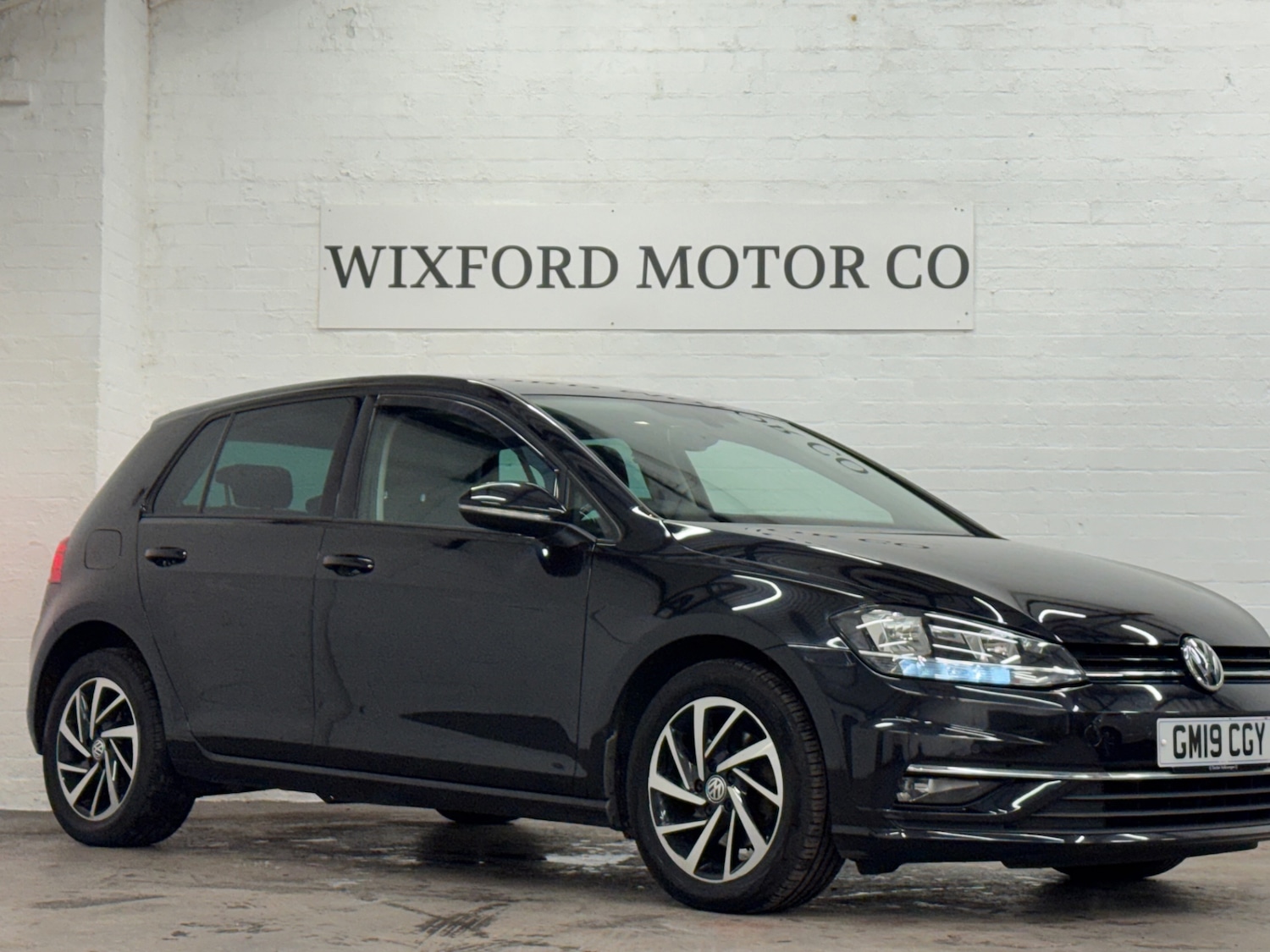 Used Volkswagen Golf 2019 for sale - 77137008: Photo 35