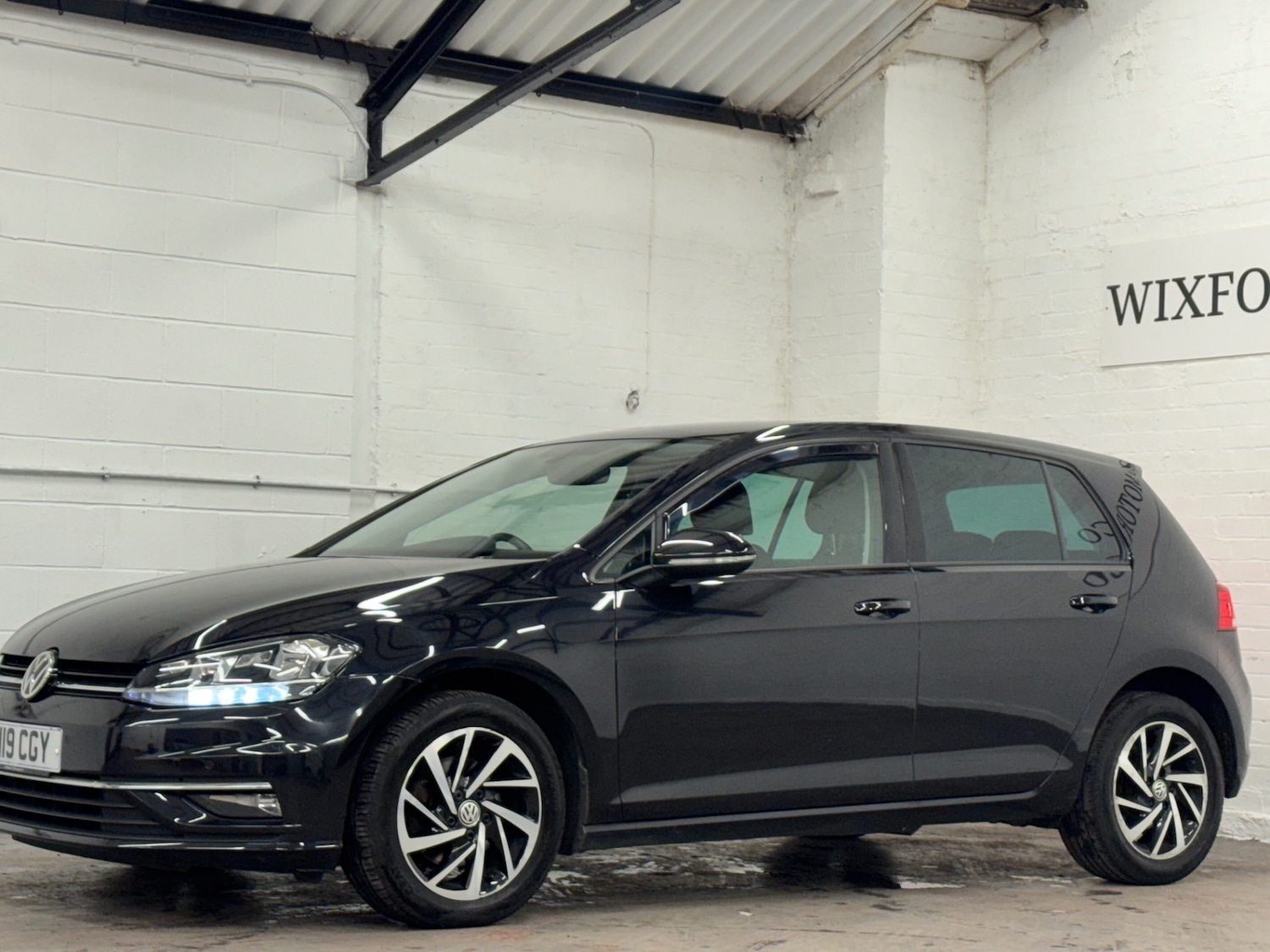 Used Volkswagen Golf 2019 for sale - 77137008: Photo 36