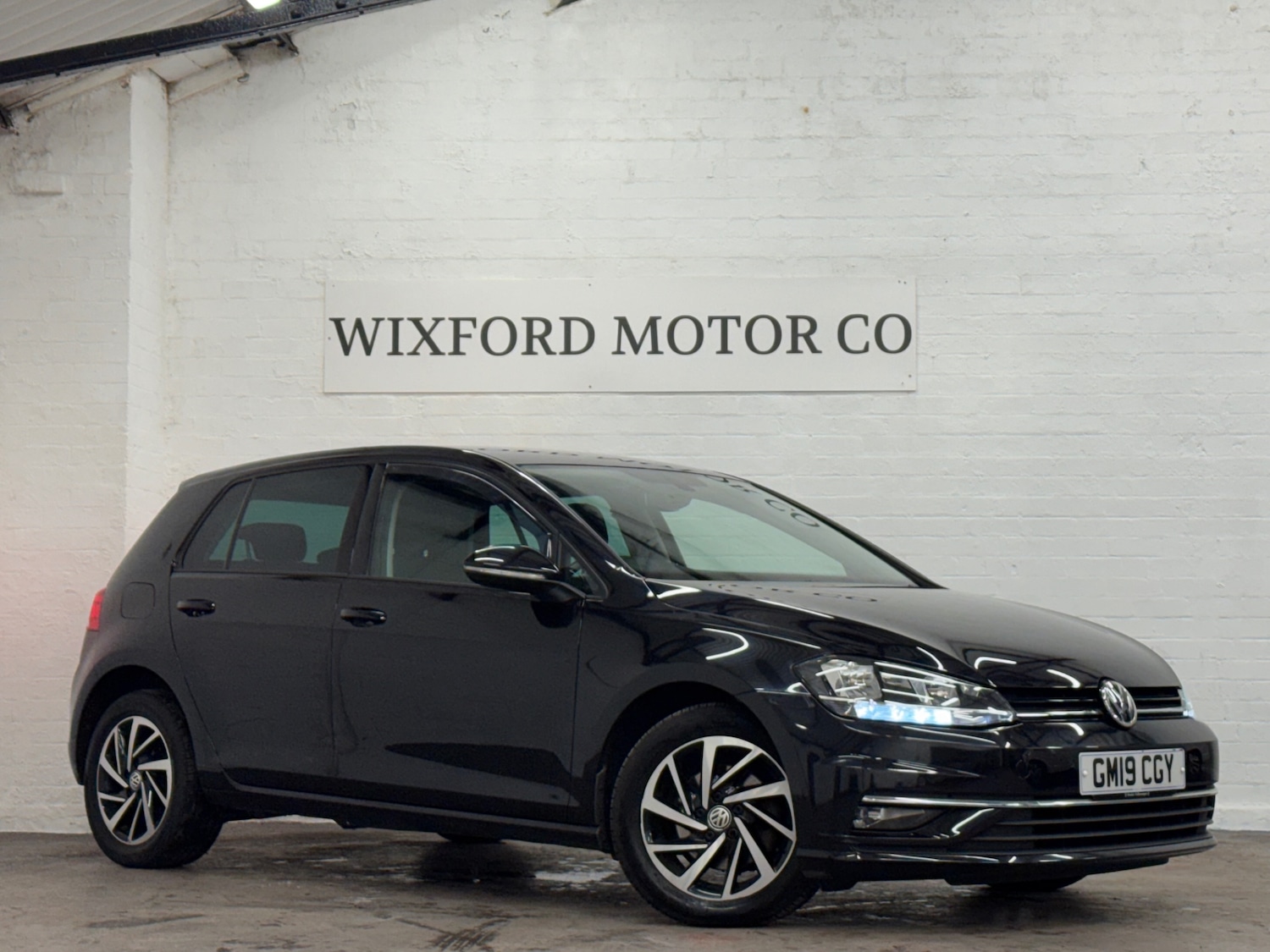 Used Volkswagen Golf 2019 for sale - 77137008: Photo 42