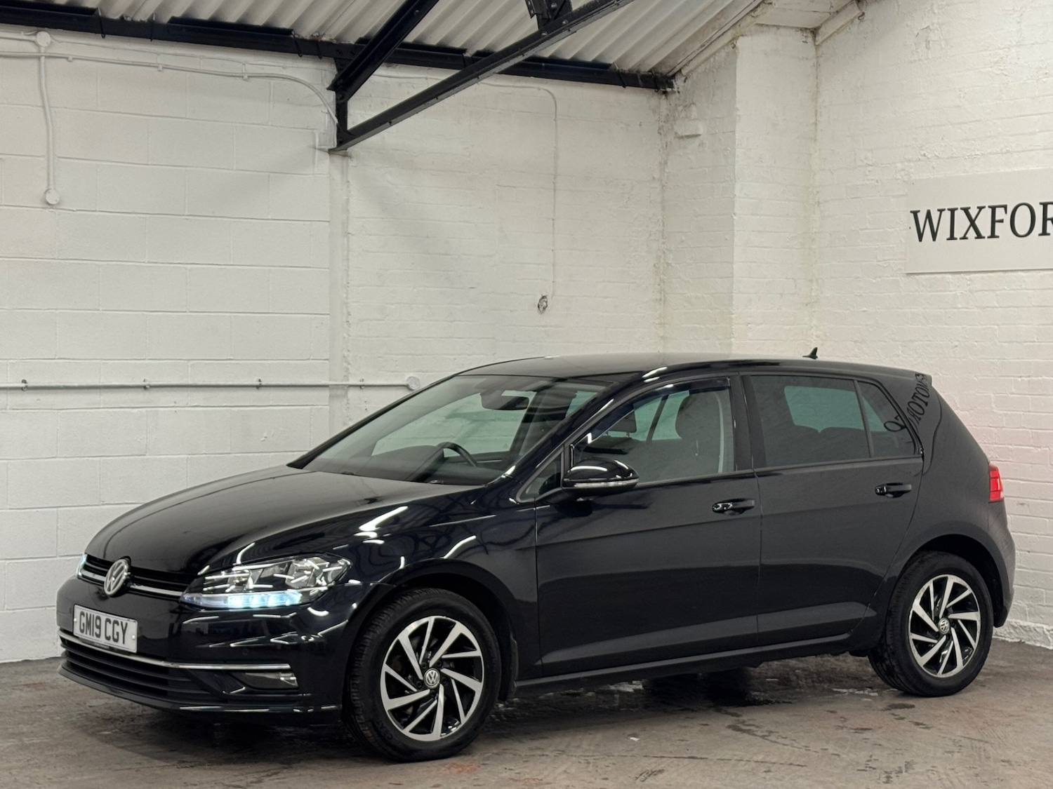 Used Volkswagen Golf 2019 for sale - 77137008: Photo 5
