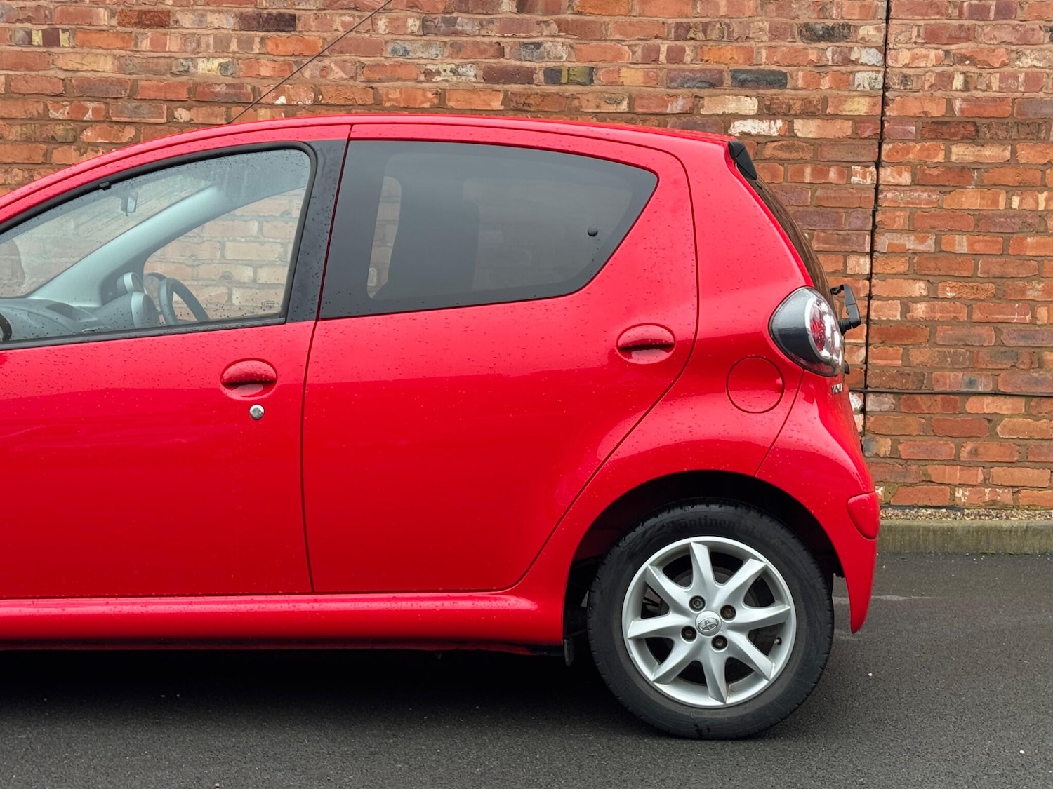 Used Toyota AYGO 2013 for sale - 77081770: Photo 17