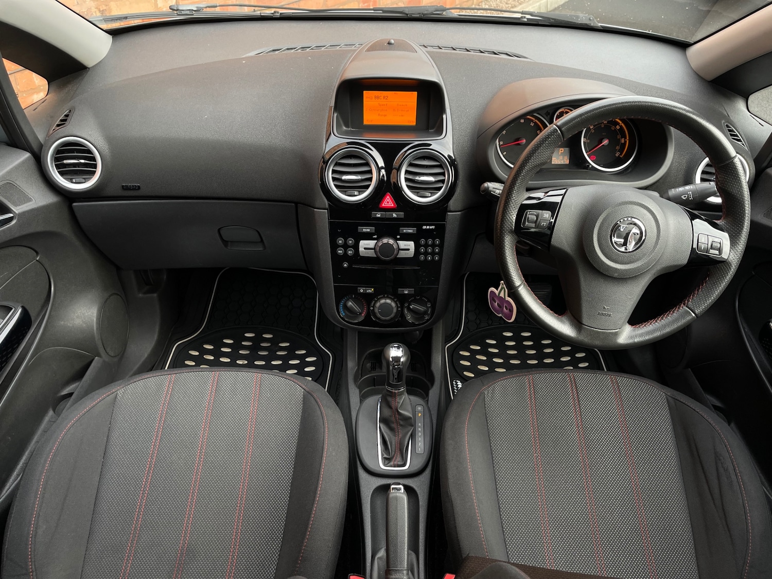 Used Vauxhall Corsa 2013 for sale - 77168015: Photo 18