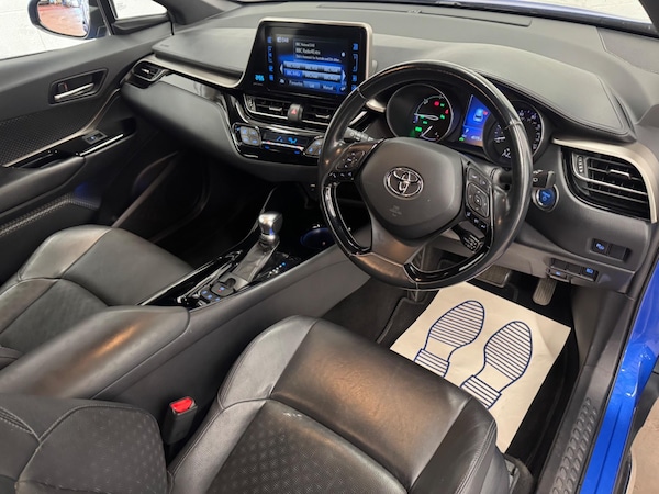Used Toyota C-HR 2018 for sale - 76276032: Photo 10