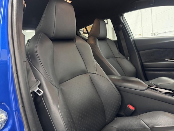 Used Toyota C-HR 2018 for sale - 76276032: Photo 12