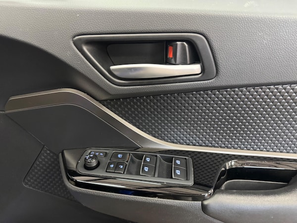 Used Toyota C-HR 2018 for sale - 76276032: Photo 16