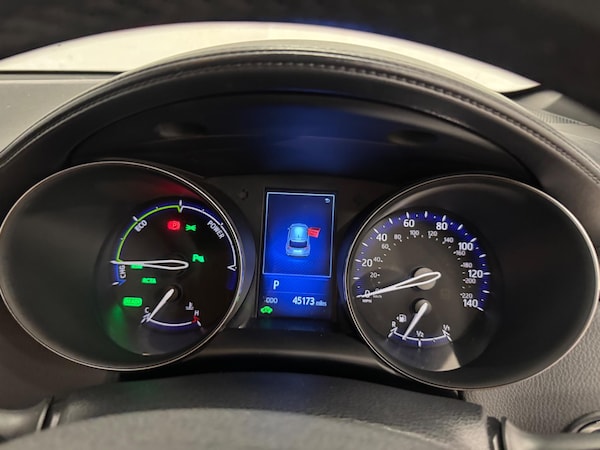 Used Toyota C-HR 2018 for sale - 76276032: Photo 18