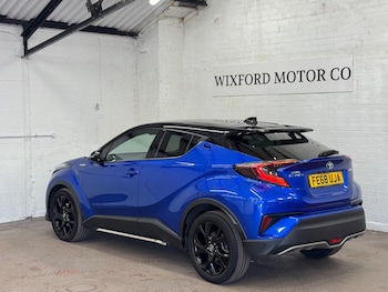 Used Toyota C-HR 2018 for sale - 76276032: Photo 3