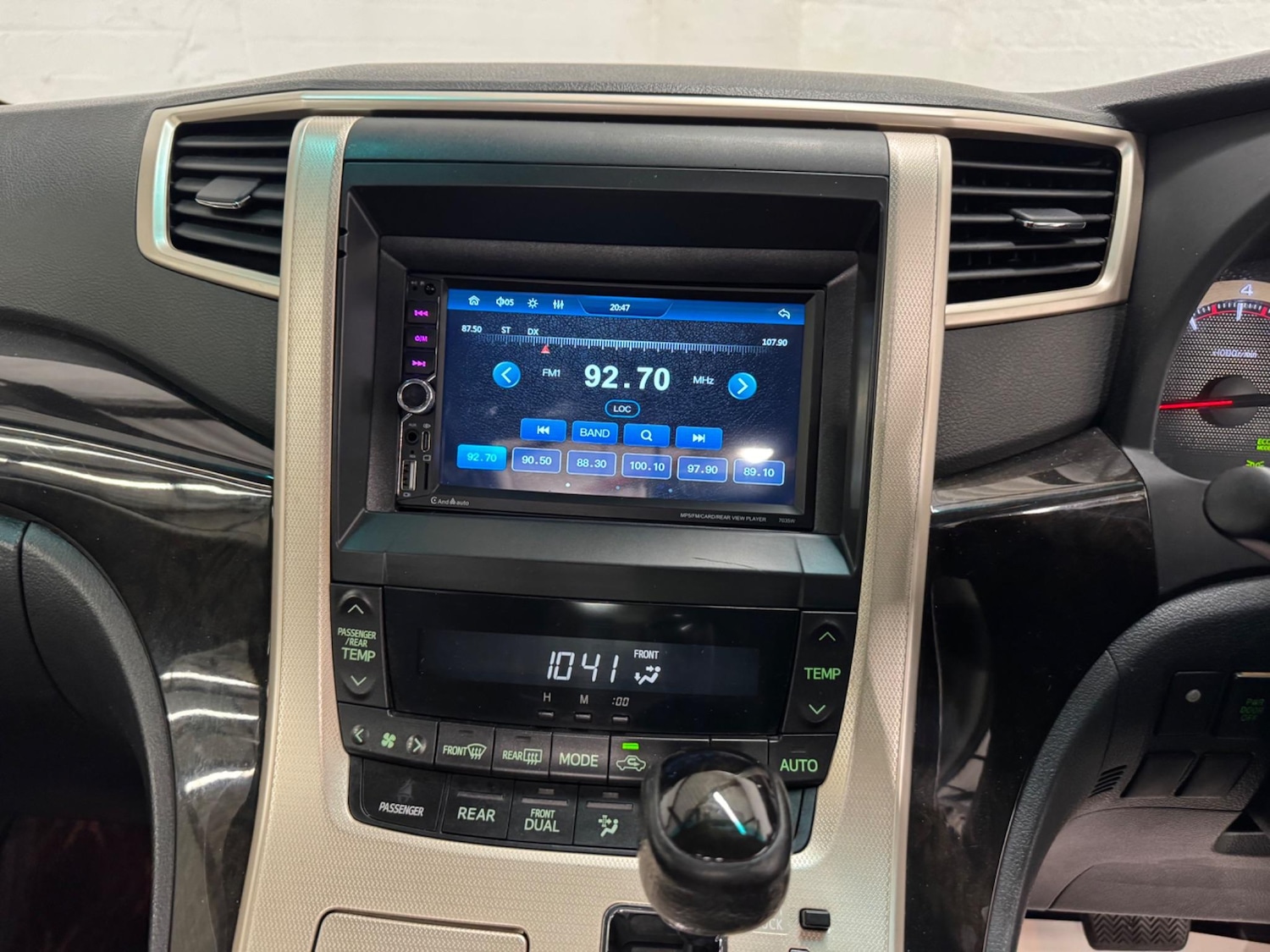Vehicle 21