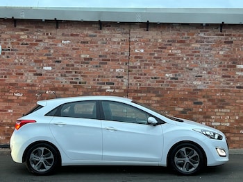 Used Hyundai i30 2015 for sale - 75904709: Photo